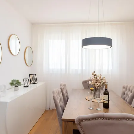 Apartamento Luxury And Peaceful Paradise