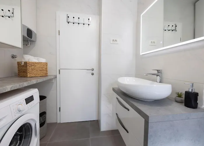 Luxury And Peaceful Paradise Apartamento Makarska
