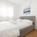 Luxury And Peaceful Paradise